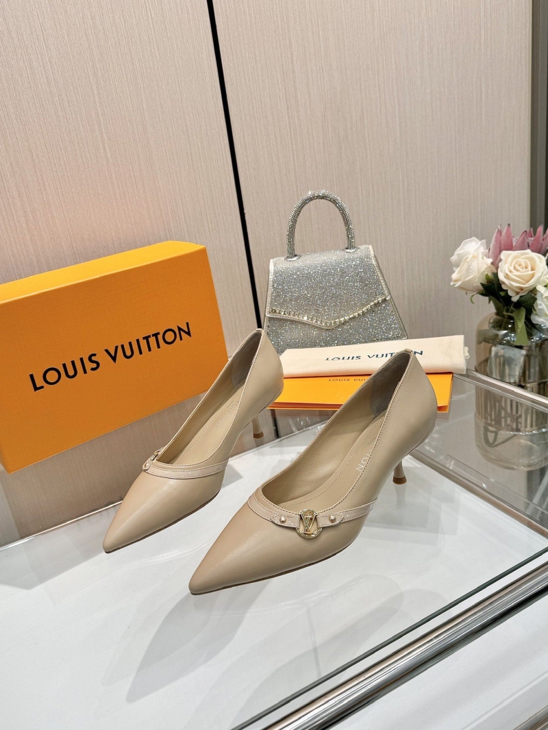 l0vis Vvtt0n heeled shoes